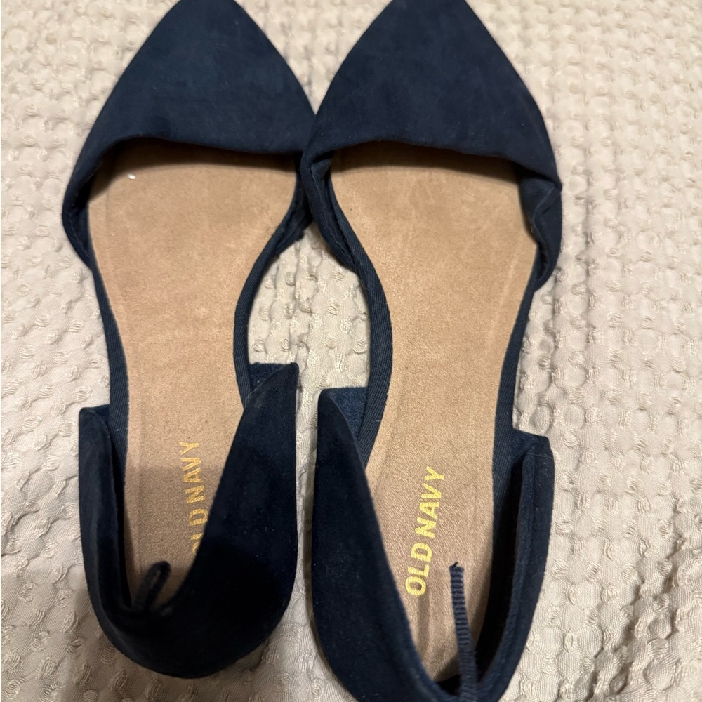 Old Navy Black Flats Versatile Comfort Loafers - Picture 2 of 3